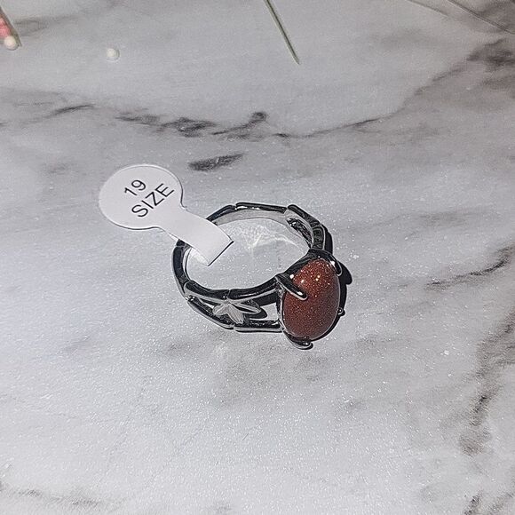 Solitaire Goldstone Ring Size 9 - Picture 10 of 13